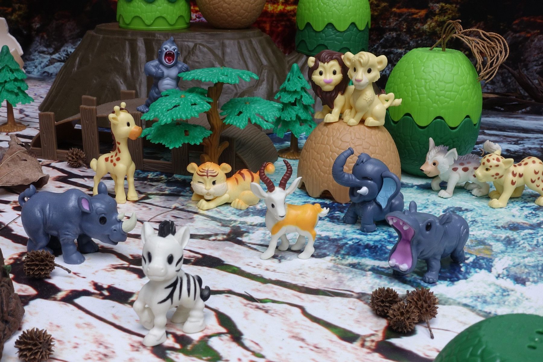 Animale salbatice in ou surpriza Dragon I Safari Animals - poza 3