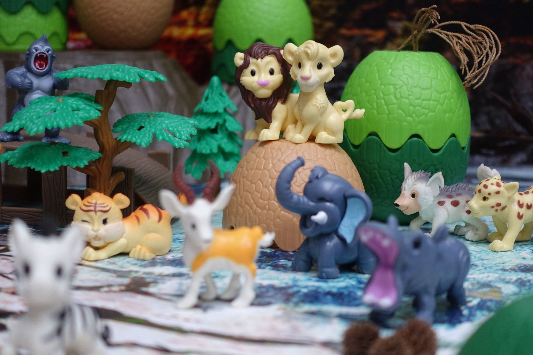 Animale salbatice in ou surpriza Dragon I Safari Animals - poza 4