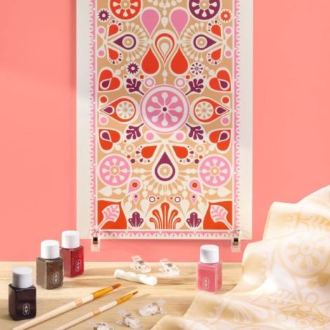 Atelier creativ 11 pentru adulti Pictura pe matase, Djeco - poza 2