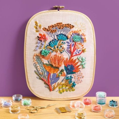Atelier creativ 58 pentru adulti Broderie cu mărgele, Djeco - poza 3