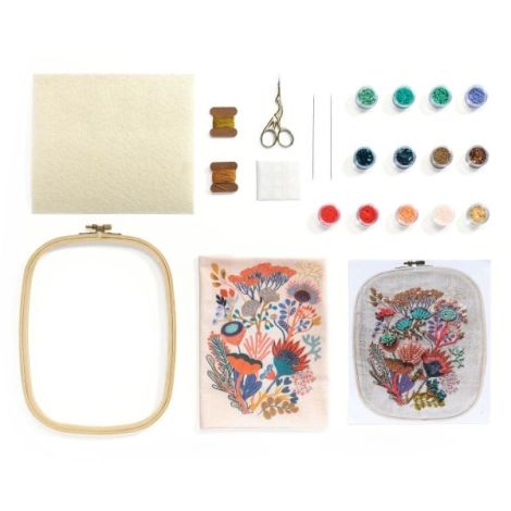 Atelier creativ 58 pentru adulti Broderie cu mărgele, Djeco - poza 4