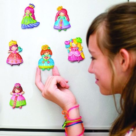 Atelier creativ Modeleaza si picteaza - Printesa cu sclipici - poza 5