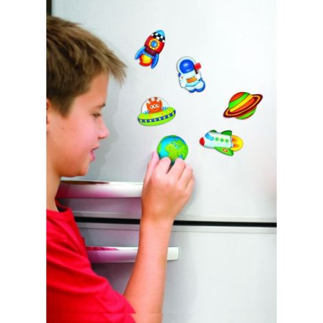 Atelier creativ Modeleaza si picteaza - Spatiu - straluceste in intuneric - poza 4