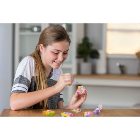 Atelier creativ Modeleaza si picteaza - Zane cu sclipici - poza 4