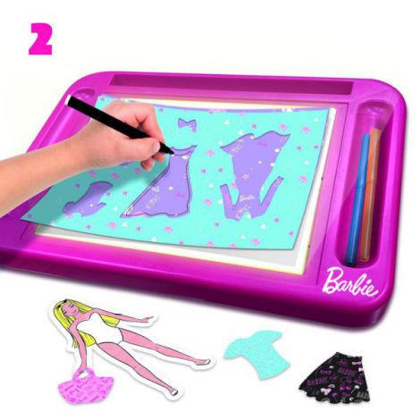 Atelier de moda - barbie - poza 4