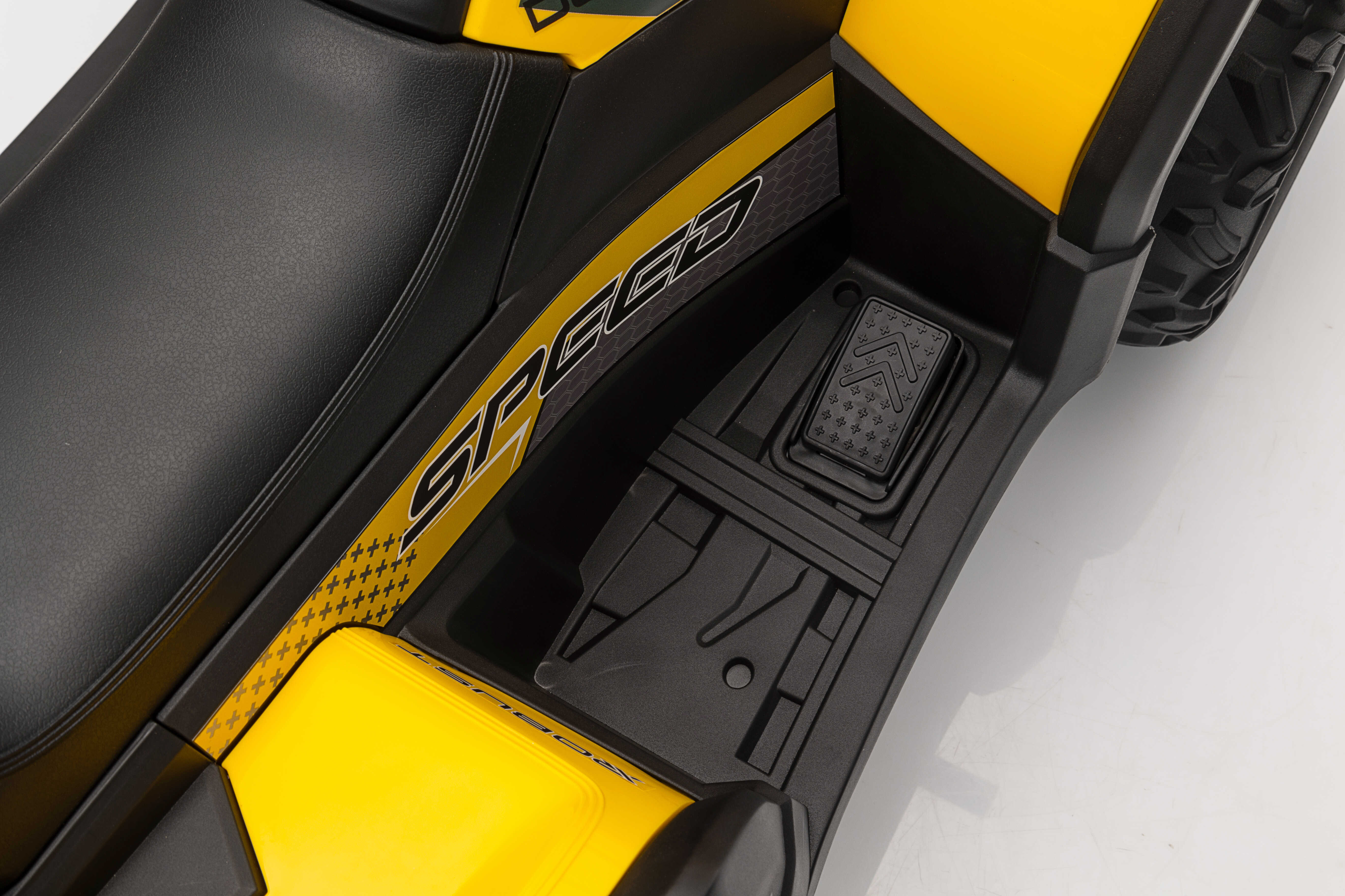 ATV electric pentru copii Mini Desert 12V 4x4 Galben, telecomanda parentala, Bluetooth - Autokids.ro - poza 5