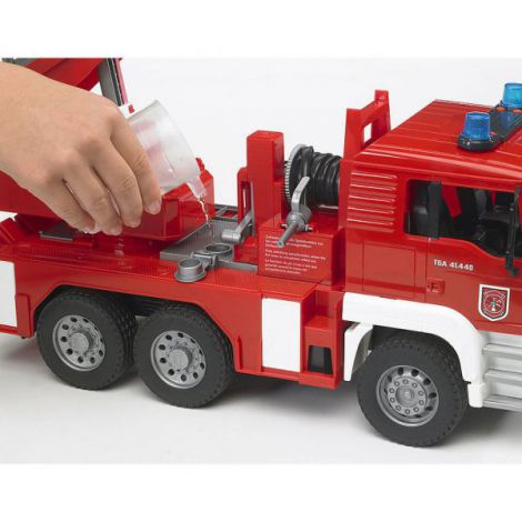 BRUDER - CAMION DE POMPIERI MAN TGA CU SCARA, POMPA DE APA SI SIRENA - poza 4