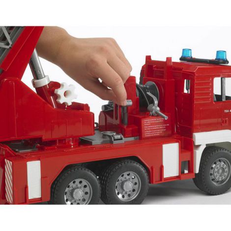 BRUDER - CAMION DE POMPIERI MAN TGA CU SCARA, POMPA DE APA SI SIRENA - poza 5