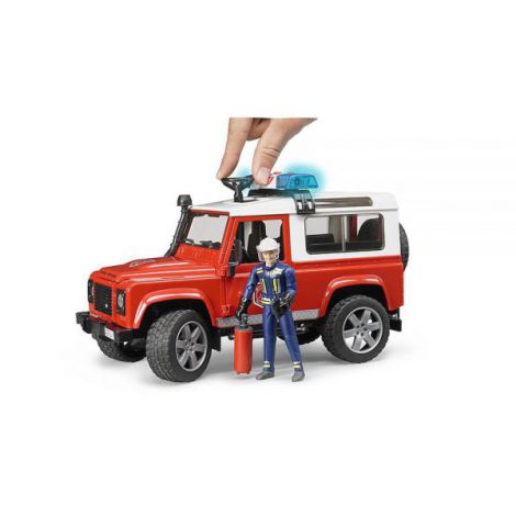BRUDER - MASINA DE POMPIERI LAND ROVER DEFENDER SI POMPIER - poza 4