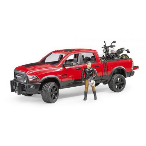 BRUDER - MASINA DE TEREN RAM 2500 CU MOTOCICLETA SCRAMBLER DUCATI DESERT SI SOFER - poza 1