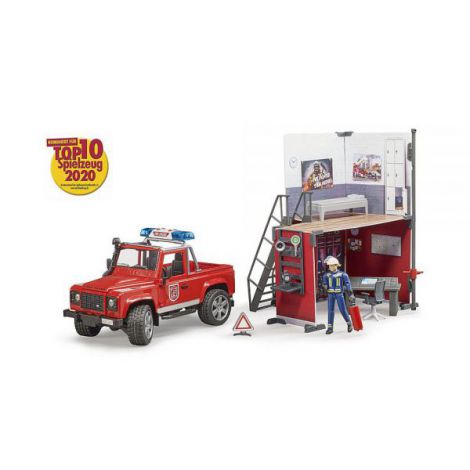 BRUDER - STATIE DE POMPIERI CU LAND ROVER DEFENDER SI POMPIER - poza 4