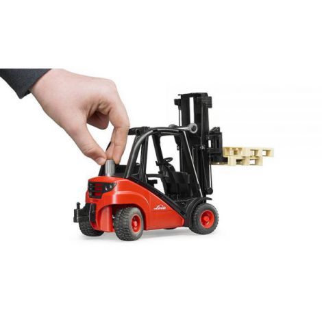 BRUDER - STIVUITOR LINDE H30D CU 2 PALETI - poza 3
