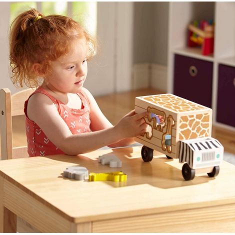 Camion cu forme de sortat Melissa and Doug 5180 - poza 4