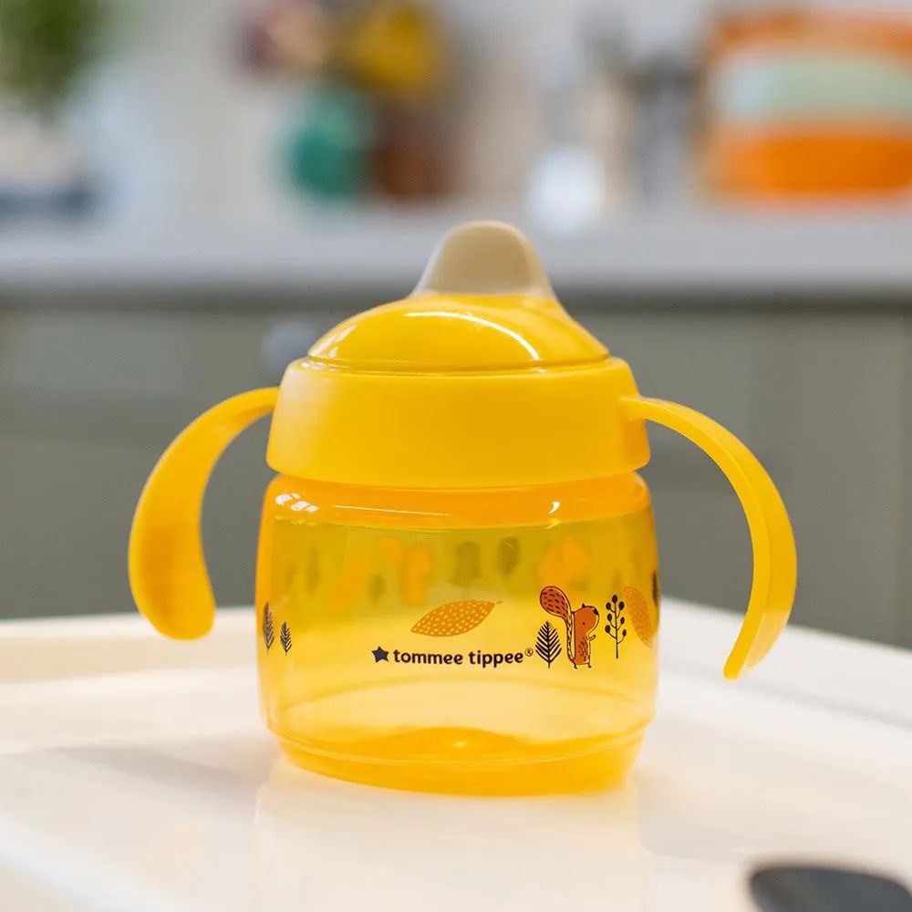 Cana antivarsare cu cioc moale Tommee Tippee Superstar 190 ml 4 luni + Yellow - poza 4