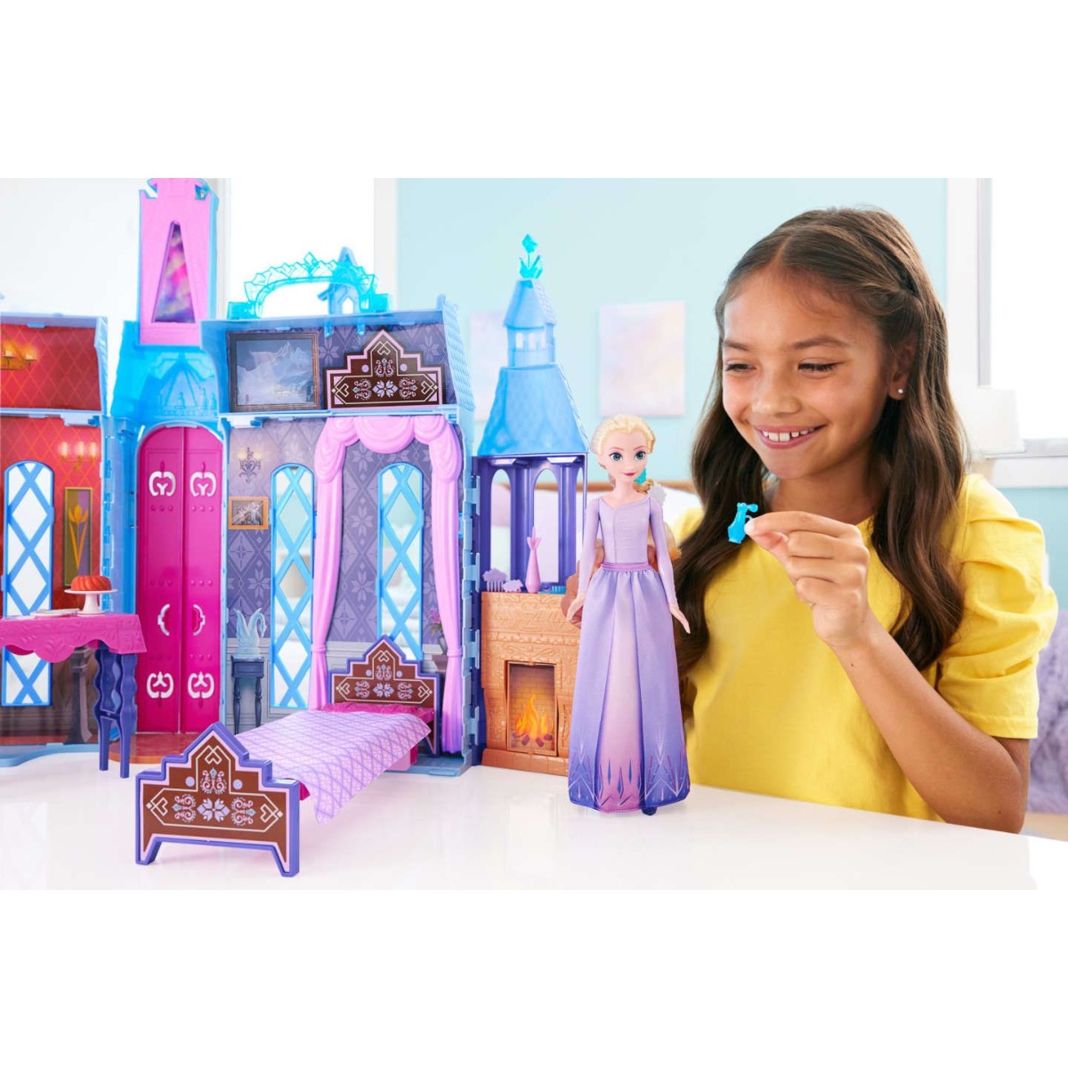 Castelul Regal Disney Frozen Arendelle cu papusa Mattel - poza 3