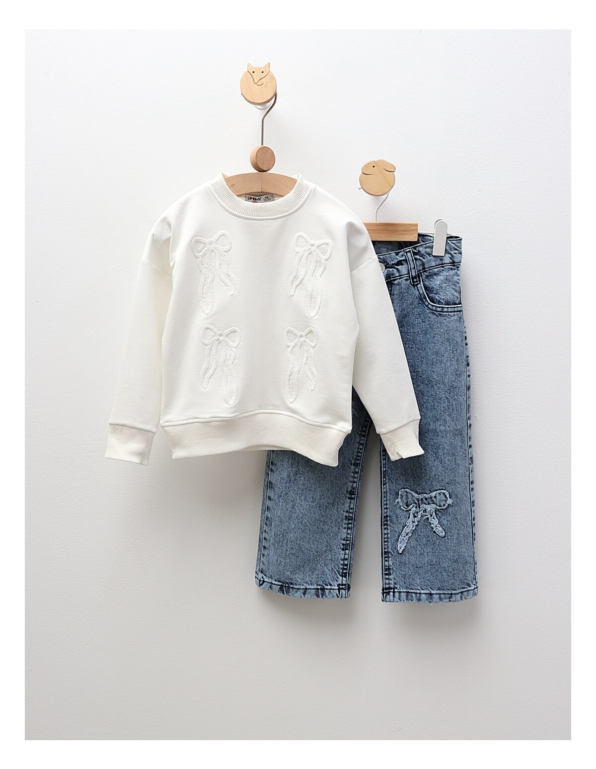 Compleu Bluza+Blug Fundite, alb