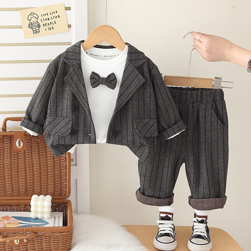 Costum Elegant Gri Baieti Damian - 4-5 ani