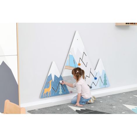 Decor cu elemente pentru dezvoltarea motricitatii Munti - poza 4