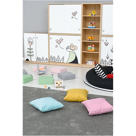 Dulap superior cu inimioare din set mobilier gradinita Gradina cu Povesti - poza 3