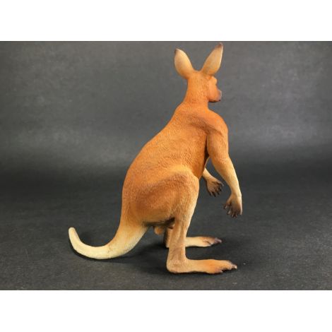 Figurina pictata manual Cangur Rosu mascul - poza 3