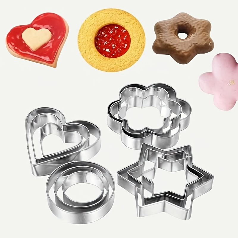 Forme metalice pentru fursecuri,4 modele,12 bucati set