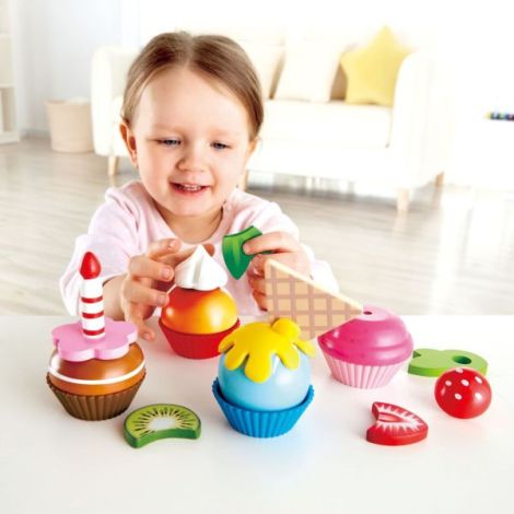 Jucarie din lemn - Prajituri cupcake (18 piese) - poza 4