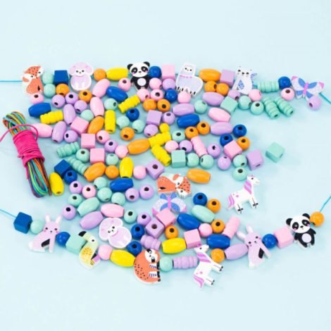 Kit creativ DIY - coliere si bratari cu margele din lemn , 12 animale de padure - poza 4