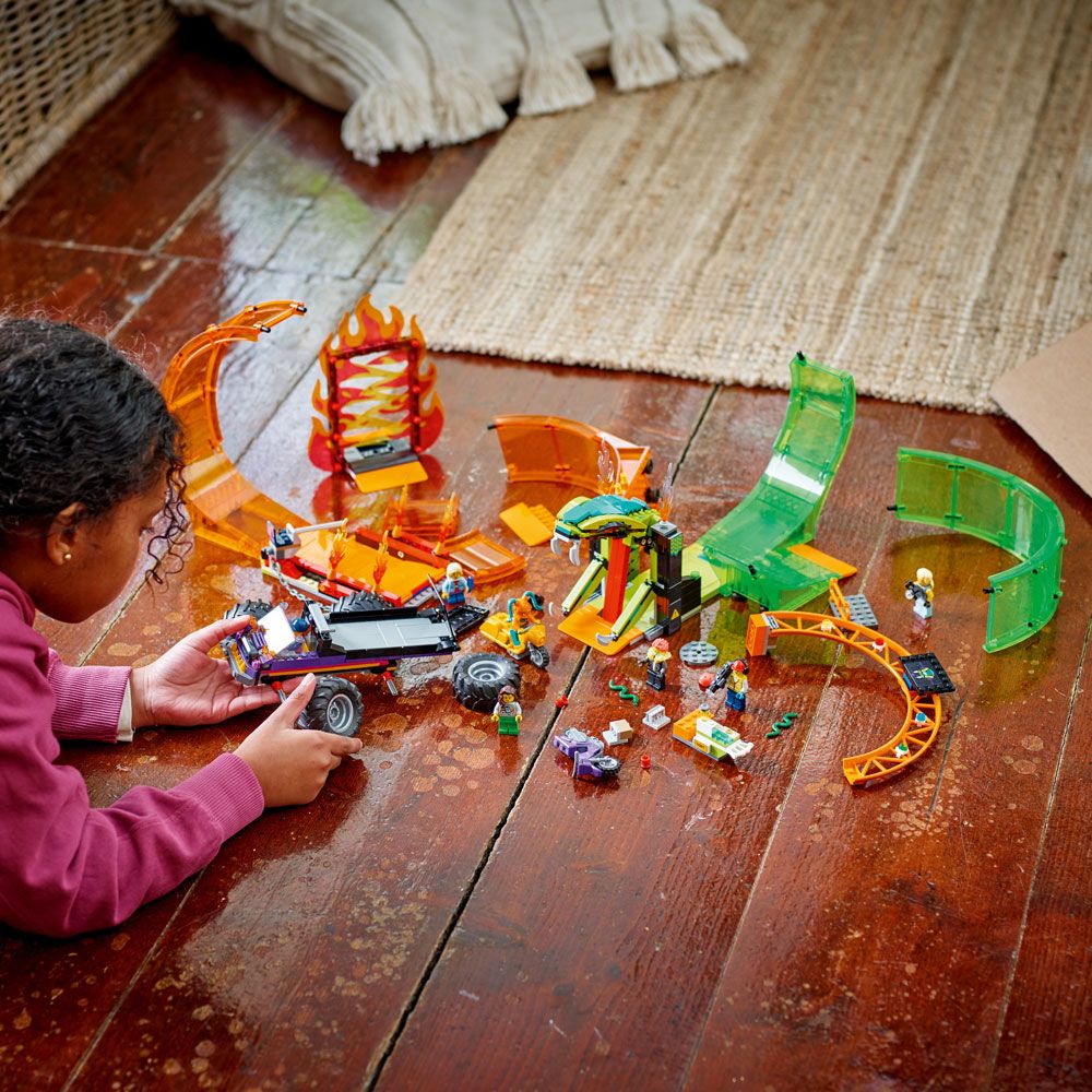Lego City Arena cu bucla dubla 60339 - poza 5