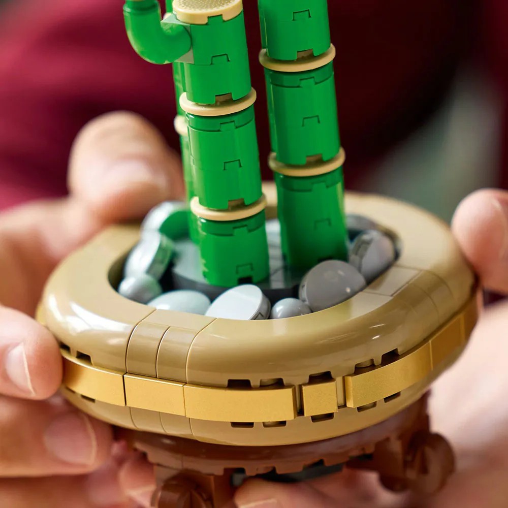 Lego Creator Expert Bambus Norocos 10344 - poza 5