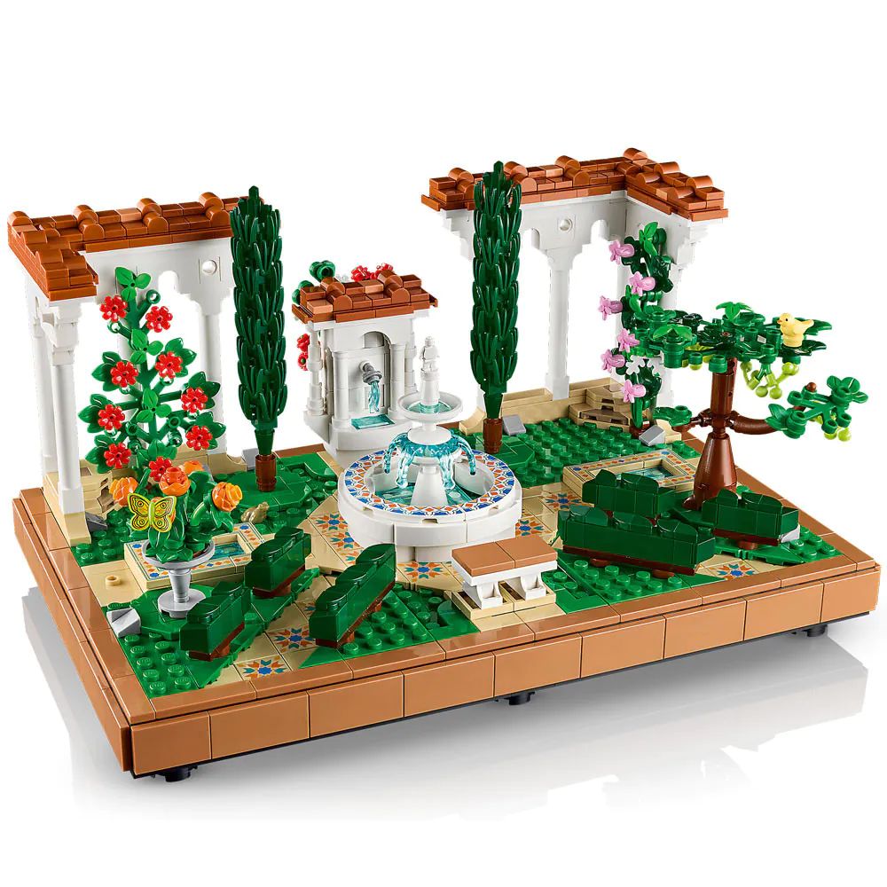 Lego Creator Expert Gradica cu Fantana 10359 - poza 3