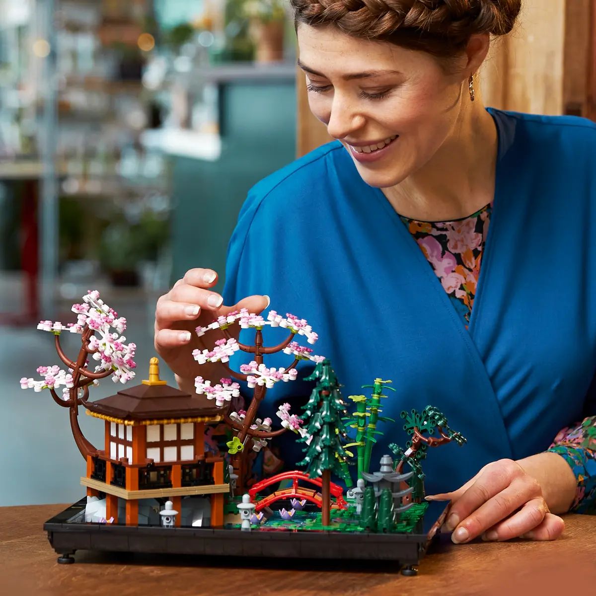 Lego Creator Expert Gradina serena 10315 - poza 2