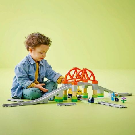 Lego Duplo Set De Extindere Pod Cu Sine De Cale Ferata 10426 - poza 3