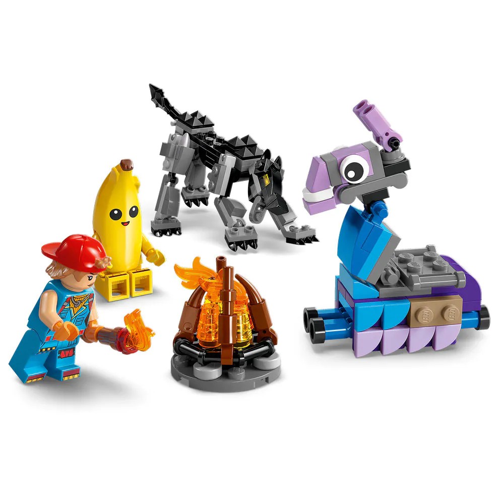Lego Fortnite Tabara lui Peely si Spark Plug 77075 - poza 4
