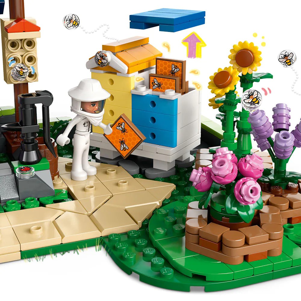 Lego Friends Casa Apicultorilor si Gradina cu Flori 42669 - poza 5