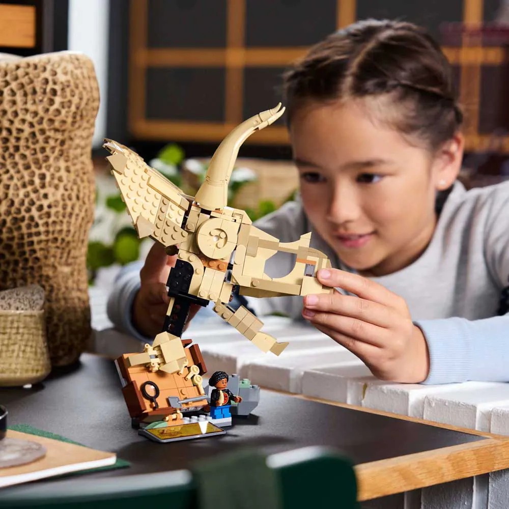 Lego Jurassic World Fosile de Dinozaur Craniu de Triceratops 76969 - poza 5
