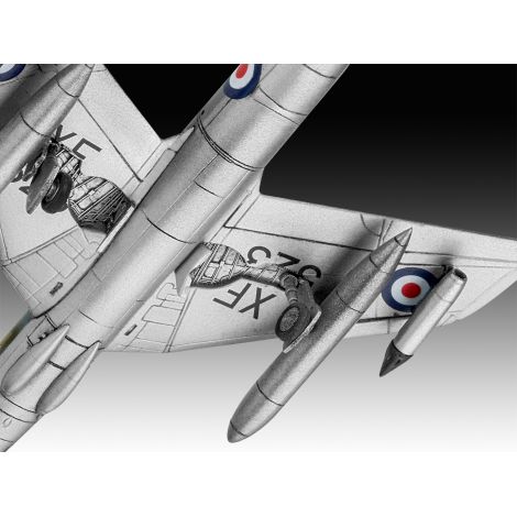 Macheta avion Hawker Hunter FGA.9 - Revell 03833, scara 1:144 - poza 4