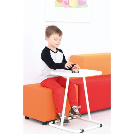 Masa mica alba 60x60x50 high pentru sala de relaxare, asteptare, gradinita si scoala - poza 2