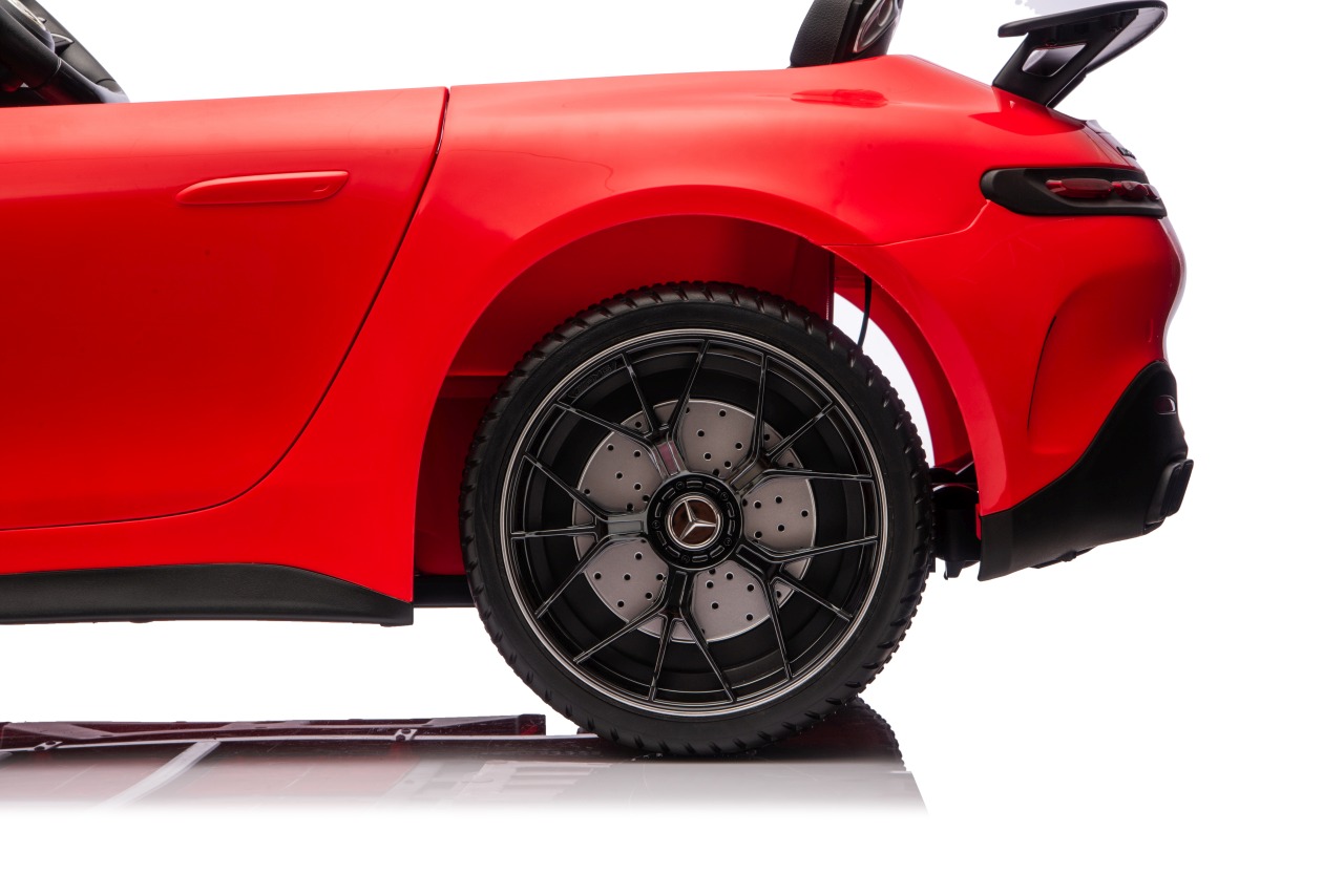 Masinuta electrica pentru copii 3-10 ani cu 2 locuri, Mercedes AMG GT63 NOU XXL 24V 800W 4x4 Rosu - Autokids.ro - poza 3