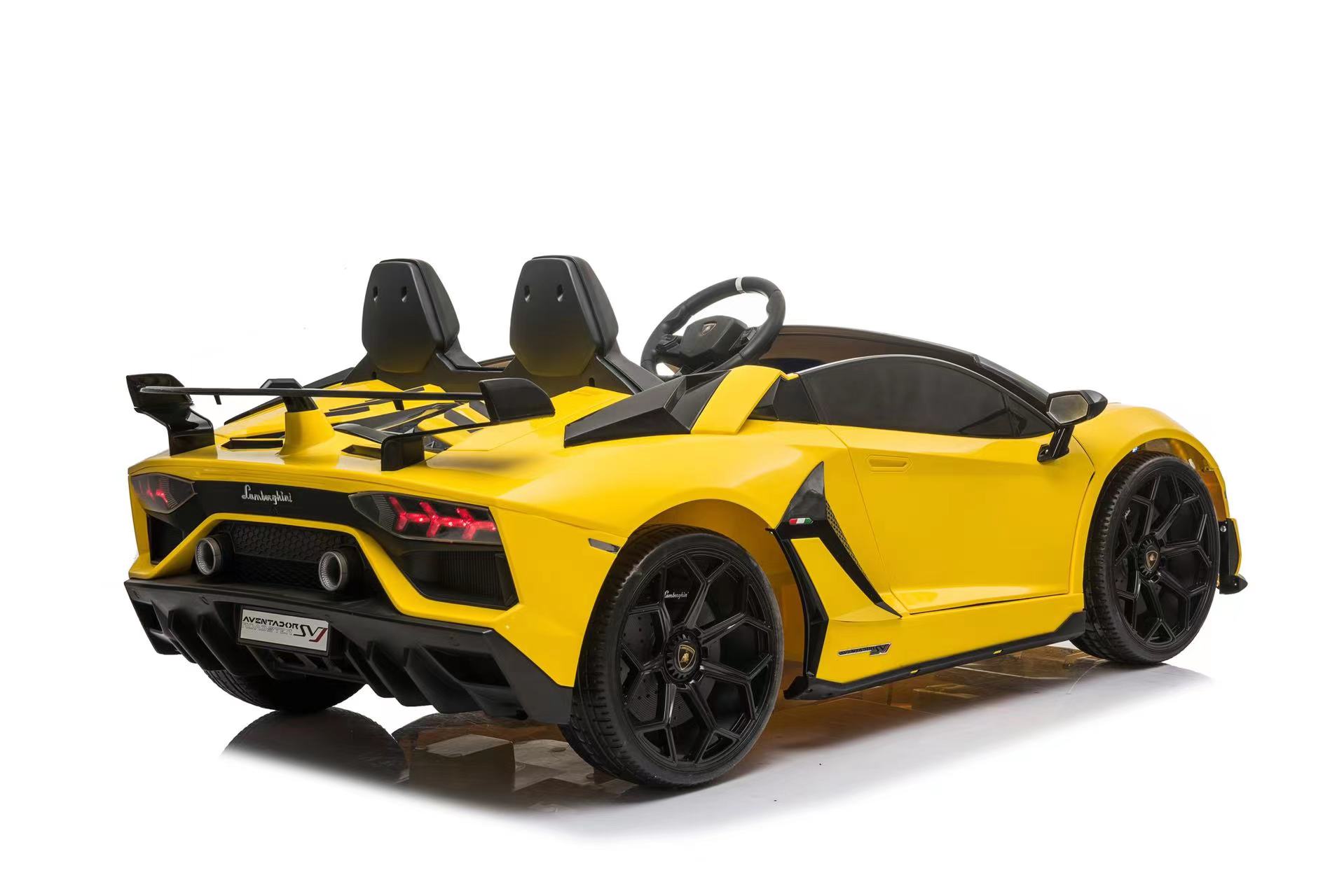 Masinuta electrica pentru copii Lamborghini Aventador SVJ Roadster 24V Drift cu 2 locuri (2028-drift) Galben - Autokids.ro - poza 2