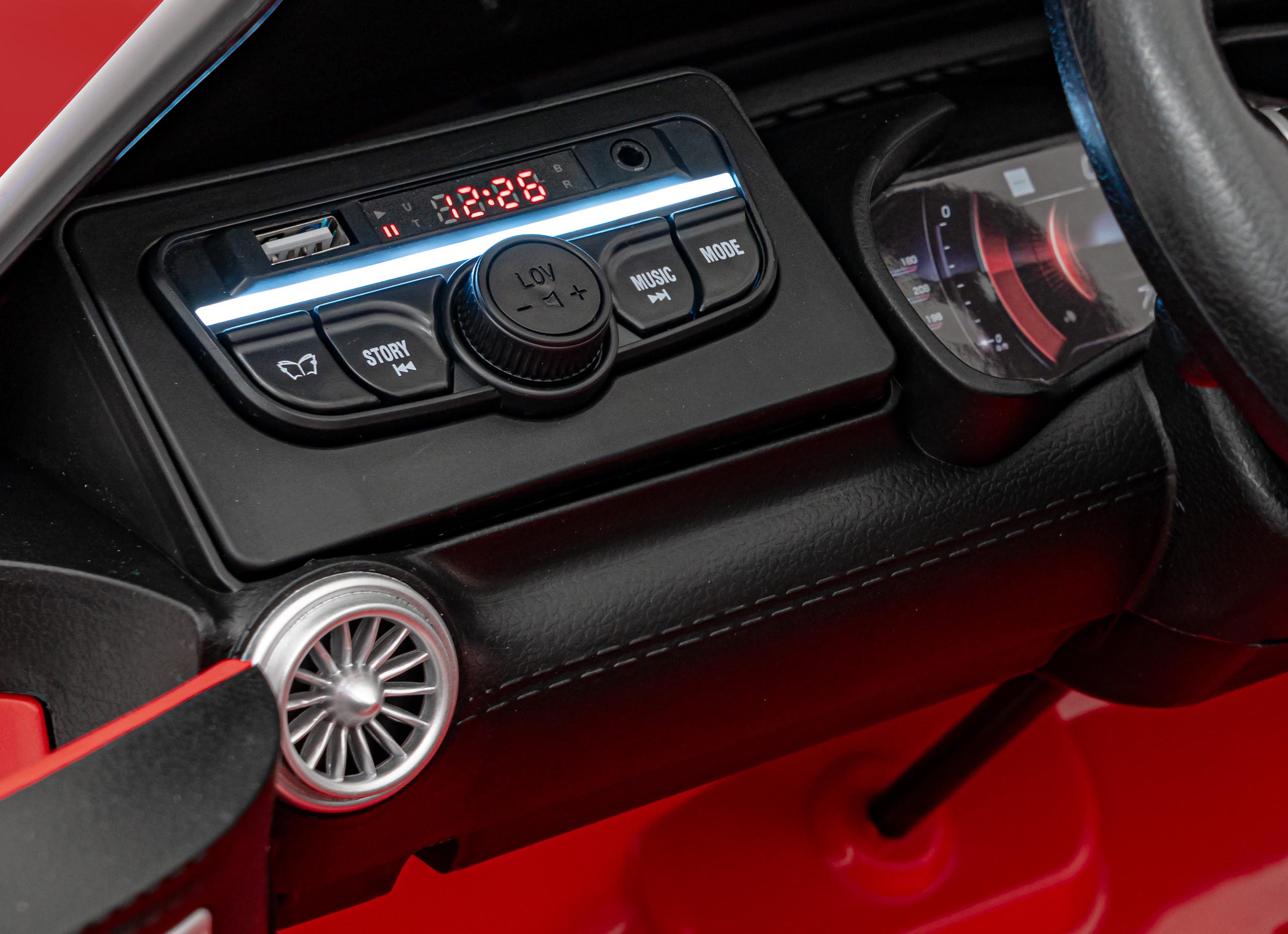 Masinuta electrica pentru copii Mercedes Benz AMG SL63 4x4 12V 200W (SL63) Rosu - Autokids.ro - poza 5