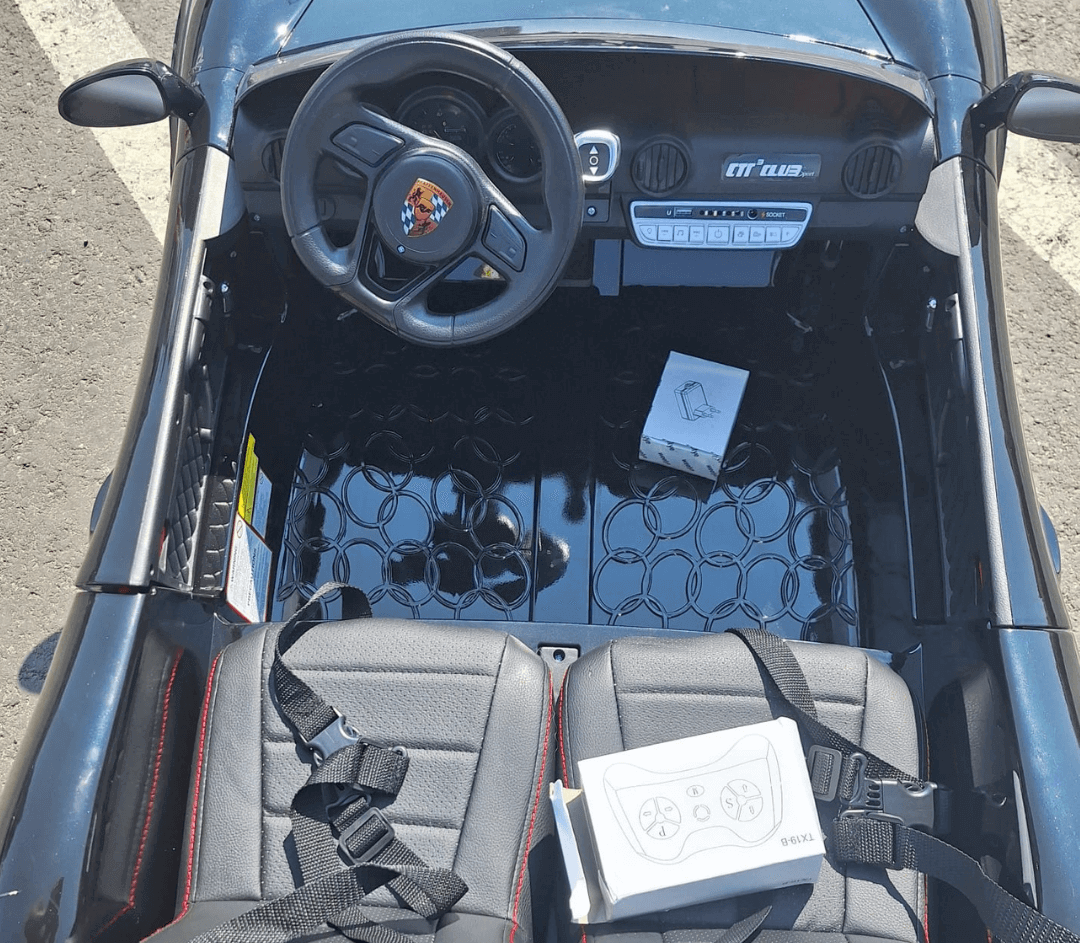 Masinuta electrica pentru copii Porsche RUF CTR cu 2 locuri, 24Volti, 4x4 (S322) Negru metalizat - Autokids.ro - poza 5