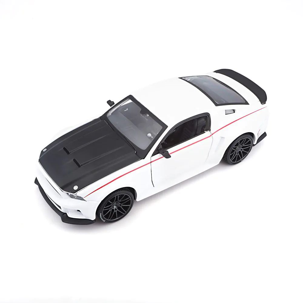 Masinuta Maisto Special Edition 2014 Ford Mustang Street Racer 1:24 Alb - poza 4