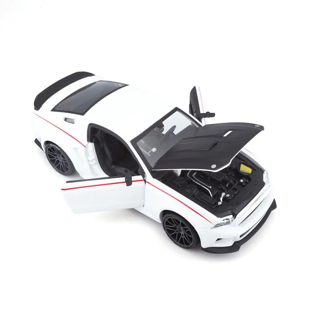Masinuta Maisto Special Edition 2014 Ford Mustang Street Racer 1:24 Alb - poza 5
