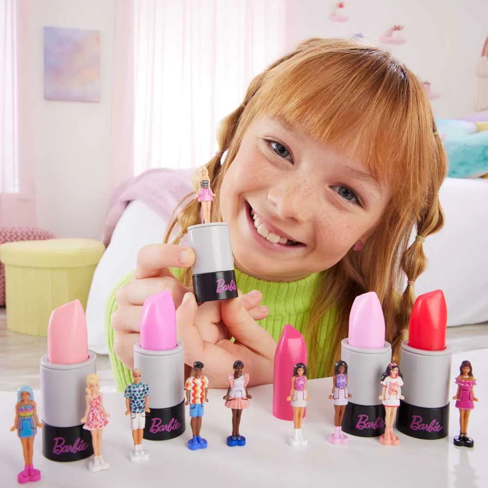 Mini papusa surpriza in ruj Barbie Land - poza 5