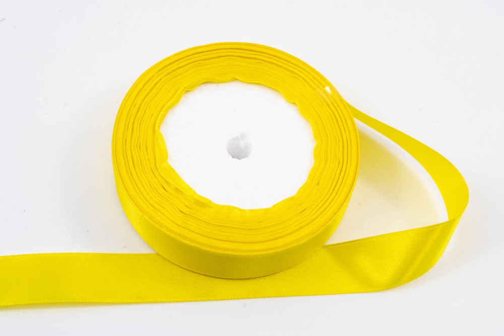 Panglica din satin pentru decorare,galben, 22.5m x 2cm