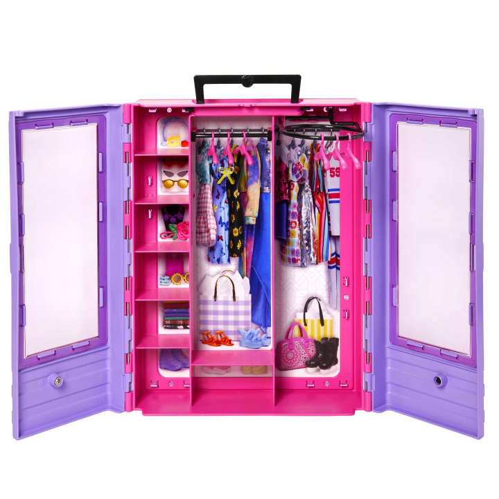 Papusa Barbie cu sifonier Ultimate Closet - poza 4