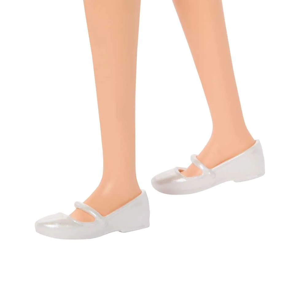 Papusa Barbie Fashionista cu rochie roz in carouri - poza 3
