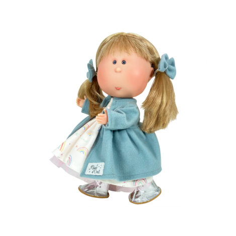 Papusa Nines D'Onil, Mia, cu parul blond si funde albastre, cu articulatii, cu miros de vanilie, 30 cm - poza 2