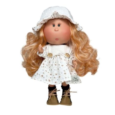 Papusa Nines D'Onil, Mia, cu parul portocaliu, cu palarie alba, cu articulatii, cu miros de vanilie, 30 cm - poza 1