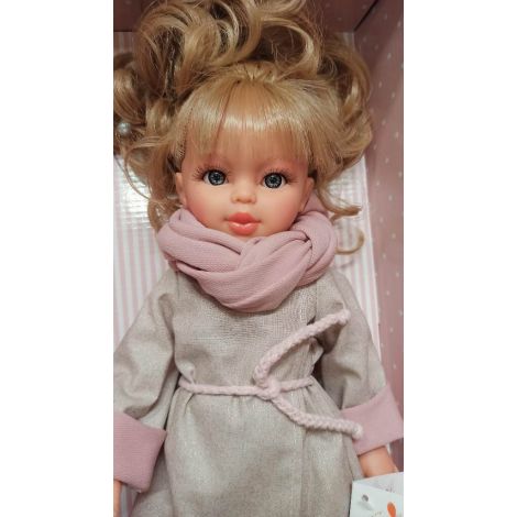 Papusa Sabrina Blonda cu Hainuta si Fular Roz 40cm Asi 0516130 - poza 2